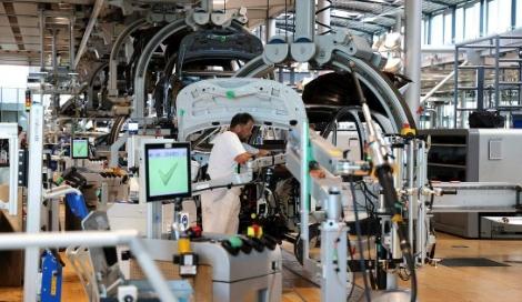 Deutscher Industriesektor bleibt angesichts des weltweiten Auftragsrückgangs verwundbar